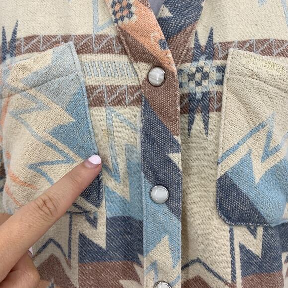 Outback Shirt Womens S Small Sand Brianna Aztec Flannel Pearl Snap Button Top - Picture 4 of 16